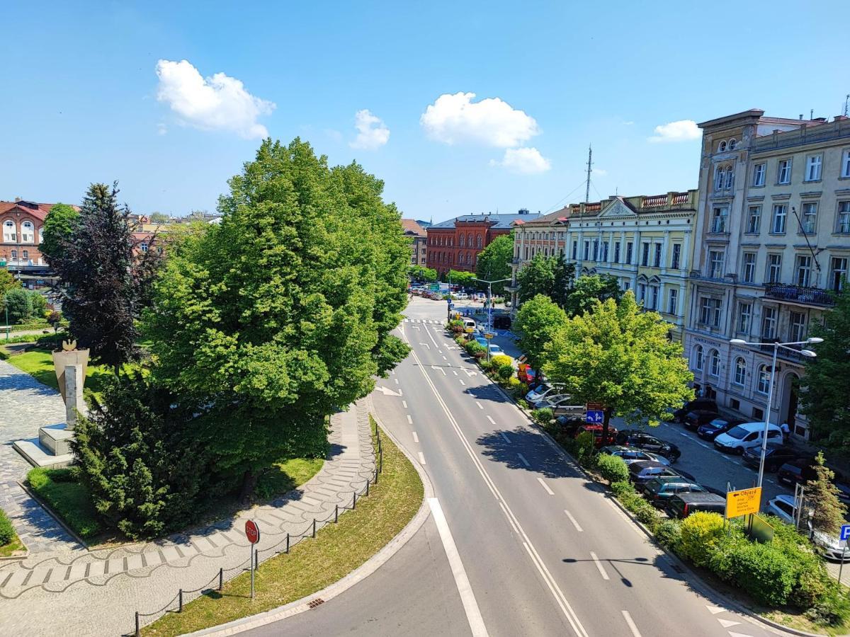 Centrum Grand Apartament Apartamento Świdnica Exterior foto