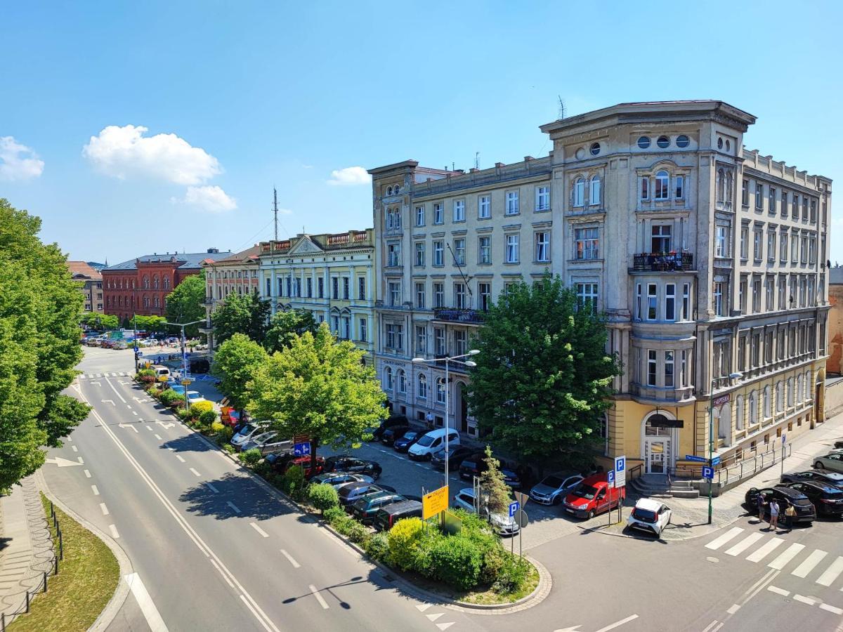 Centrum Grand Apartament Apartamento Świdnica Exterior foto